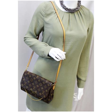 louis vuitton favorite mm monogram brown cross body bag